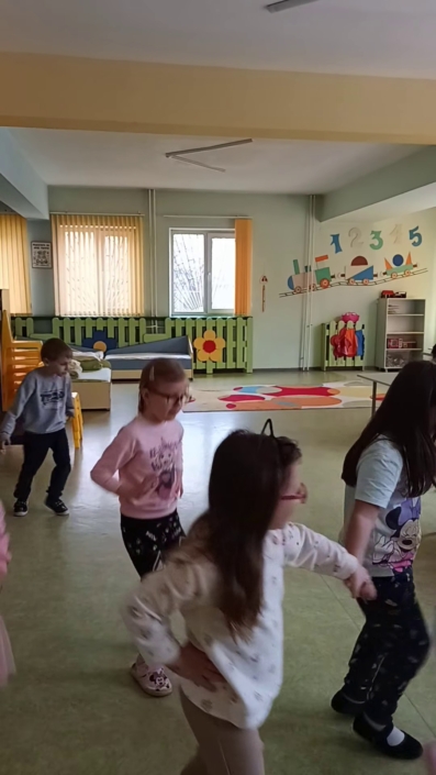ДГ-Панорама-урок по родолюбие-11